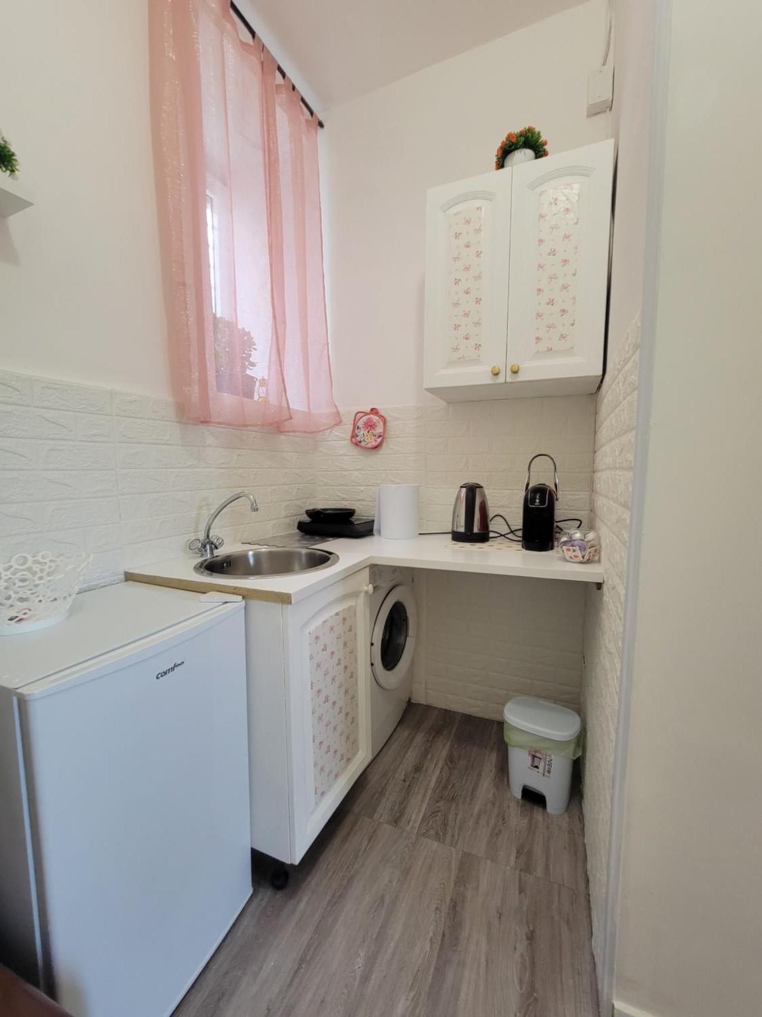 Casa Mihaela Apartment Рим Екстериор снимка